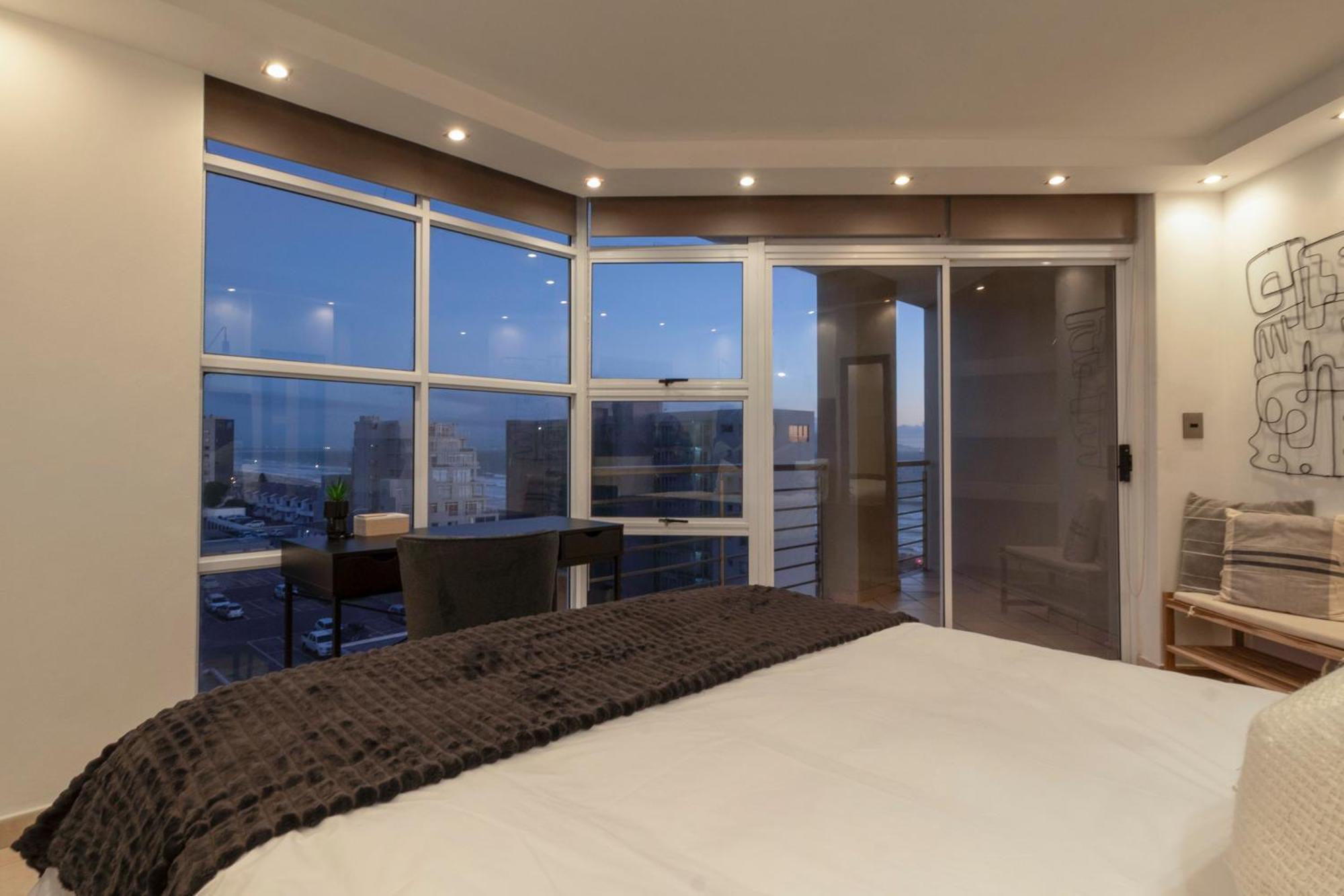 Stylish Sunlit Ocean View Oasis! Apartment *